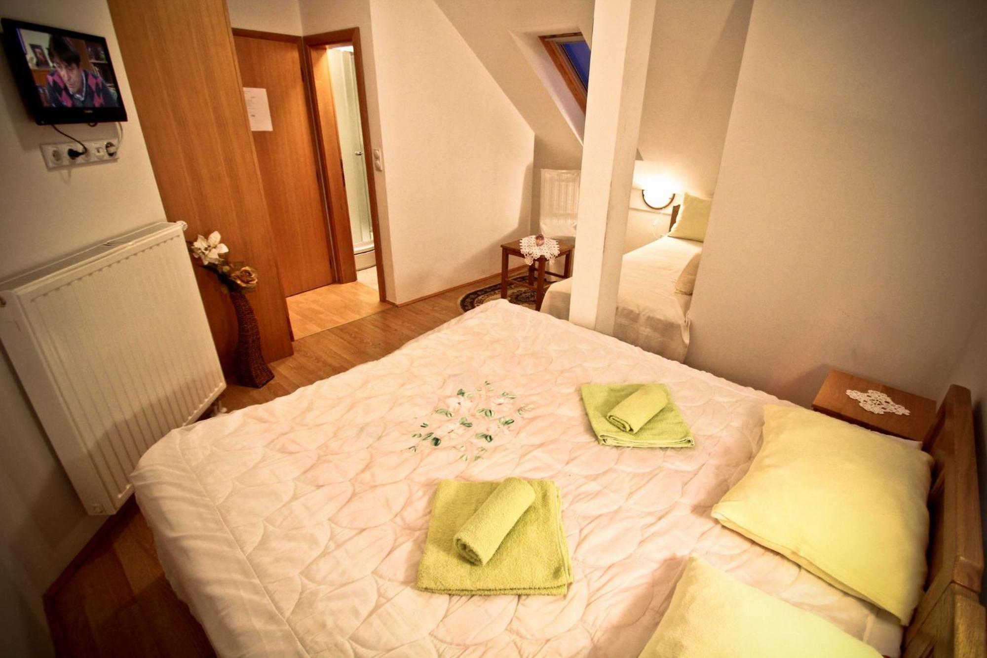 Bed and Breakfast Kod Ribica Jasenovac Экстерьер фото